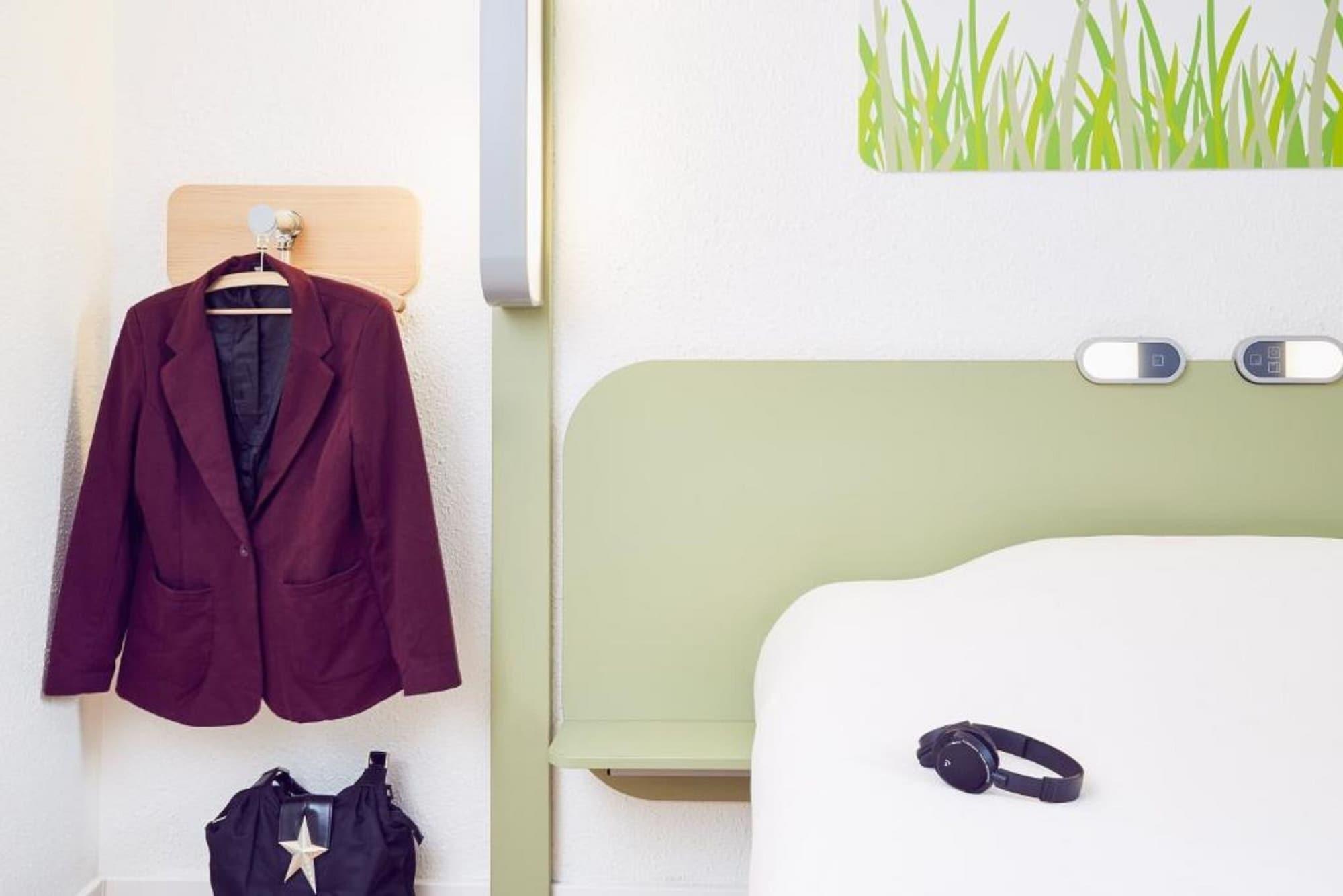 B&B Hotel Marseille Parc Chanot Экстерьер фото