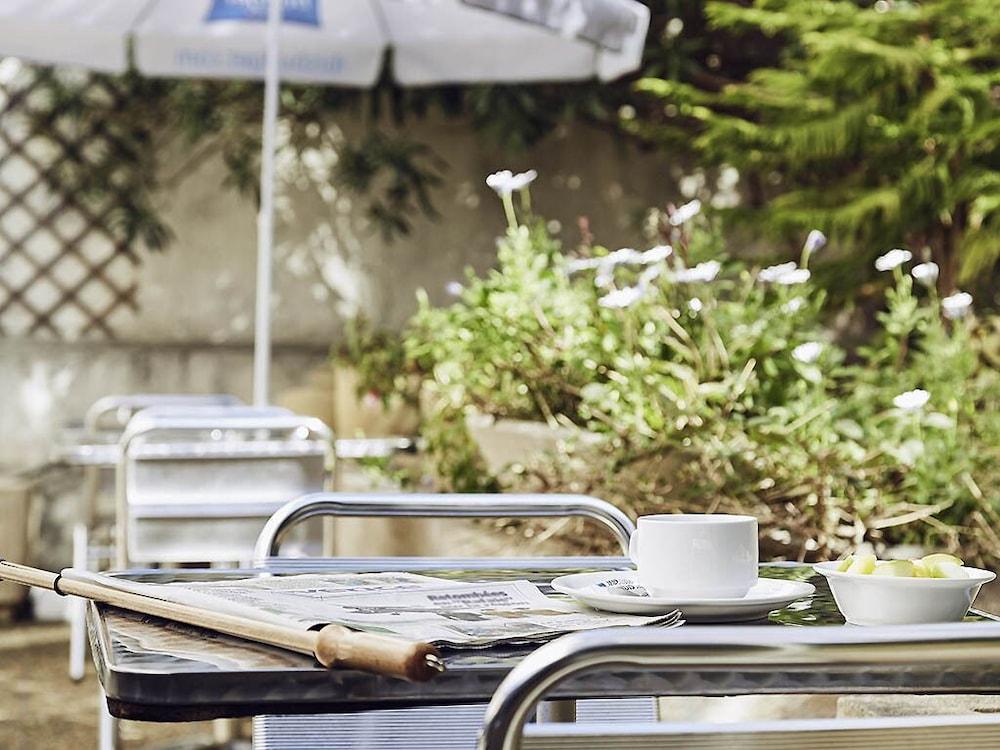 B&B Hotel Marseille Parc Chanot Экстерьер фото